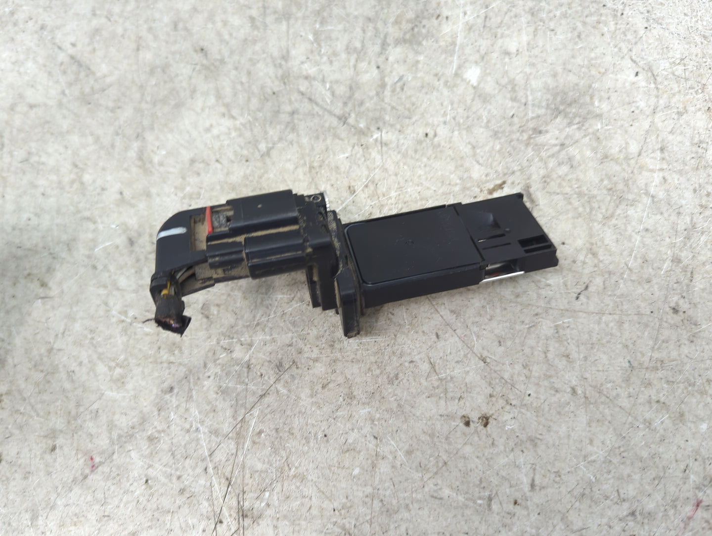 Buick Regal Mass Air Flow Meter Maf 1489819 - Oemusedautoparts1.com