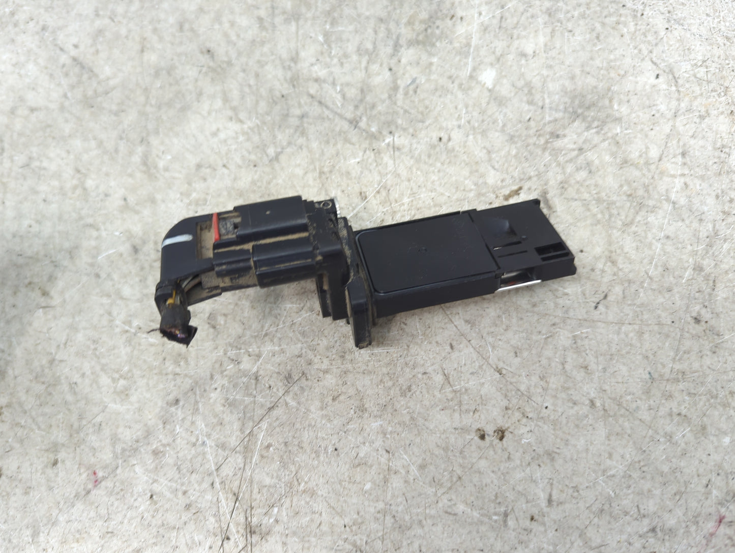 Buick Regal Mass Air Flow Meter Maf 1489819 - Oemusedautoparts1.com