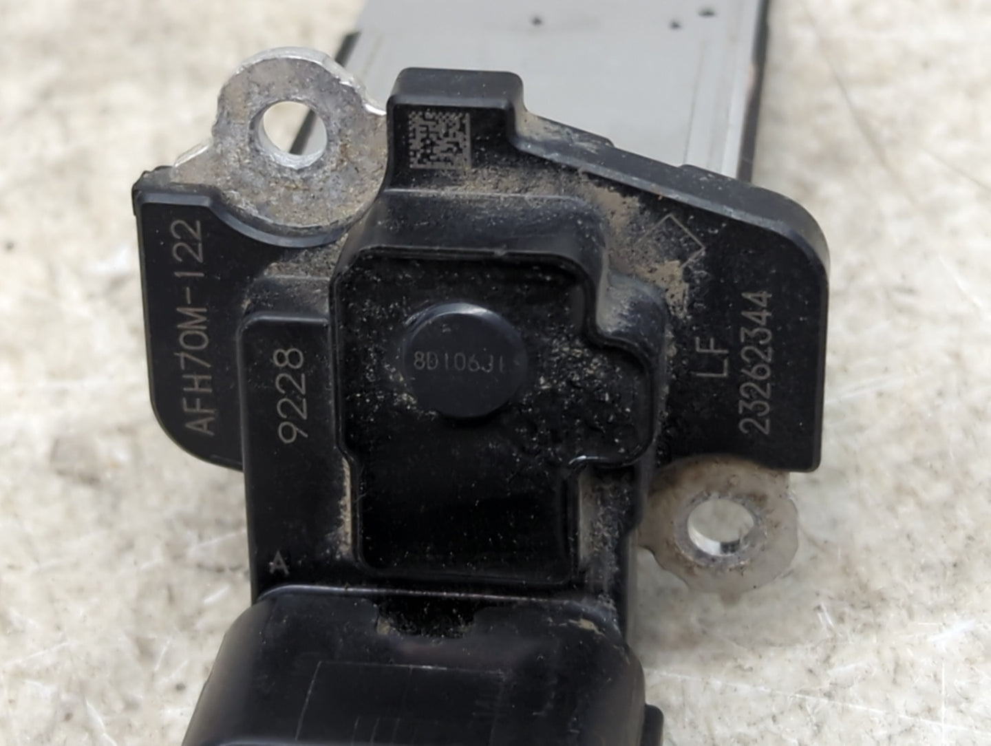 Buick Regal Mass Air Flow Meter Maf 1489819 - Oemusedautoparts1.com