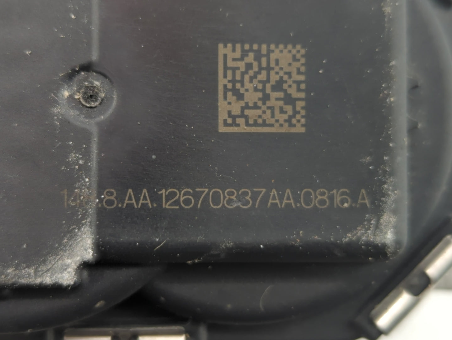 2014-2017 Buick Regal Throttle Body P/N:12670837AA Fits Fits 2013 2014 2015 2016 2017 2018 2019 2020 2021 OEM Used Auto Part