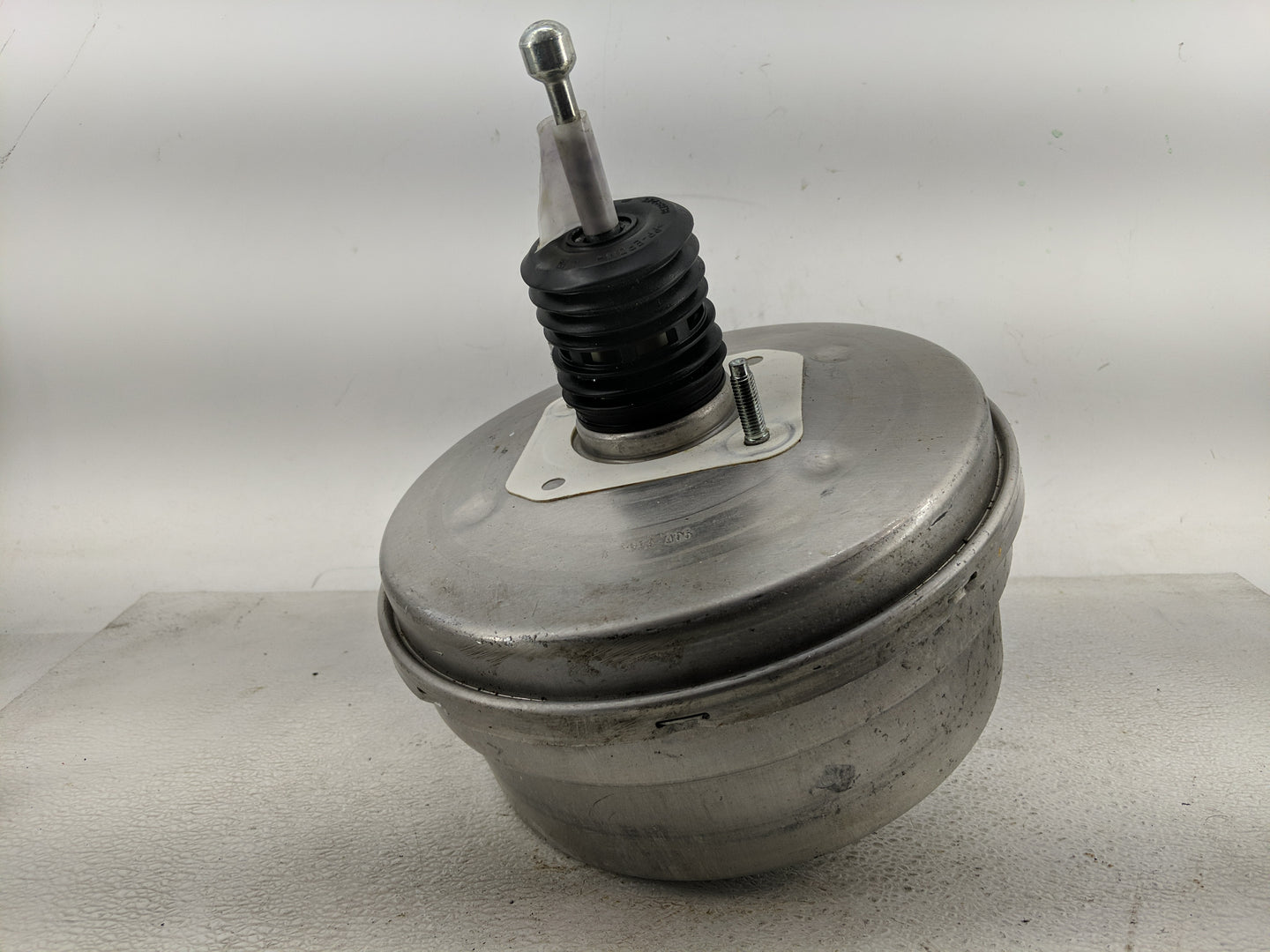 2014-2016 Cadillac Cts Power Brake Booster Oem 1290477 - Oemusedautoparts1.com