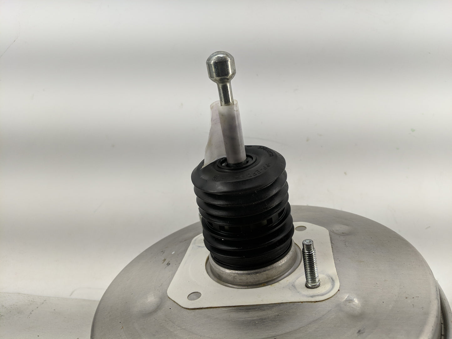 2014-2016 Cadillac Cts Power Brake Booster Oem 1290477 - Oemusedautoparts1.com
