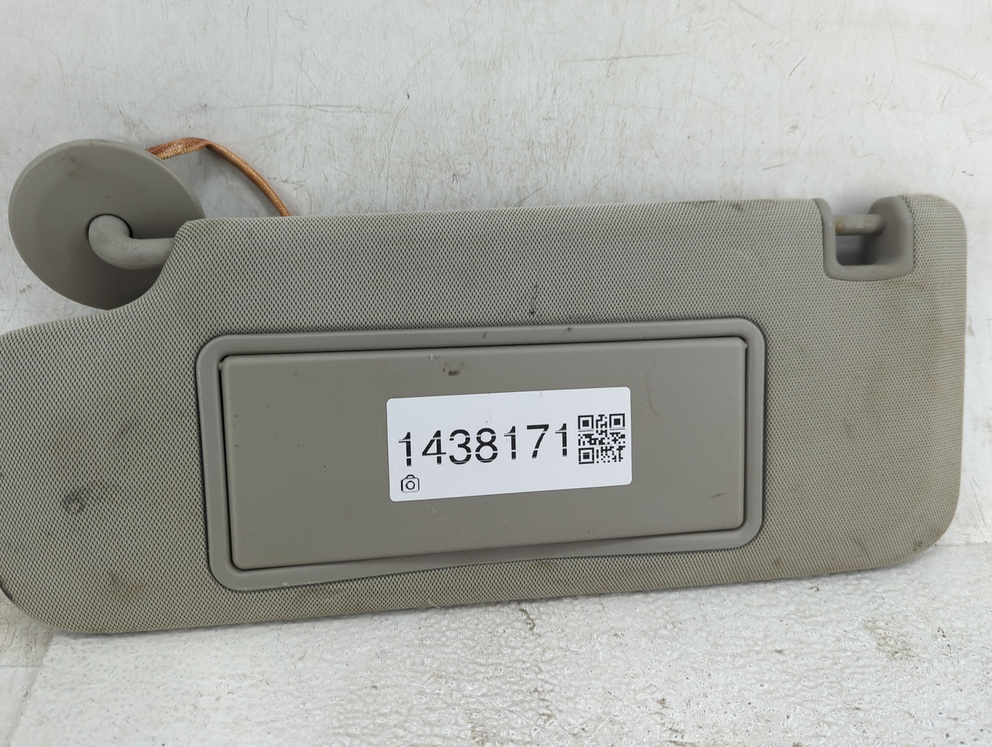 2014-2019 Cadillac Cts Sun Visor Shade Replacement Driver Left Mirror Fits Fits 2014 2015 2016 2017 2018 2019 OEM Used Auto 
