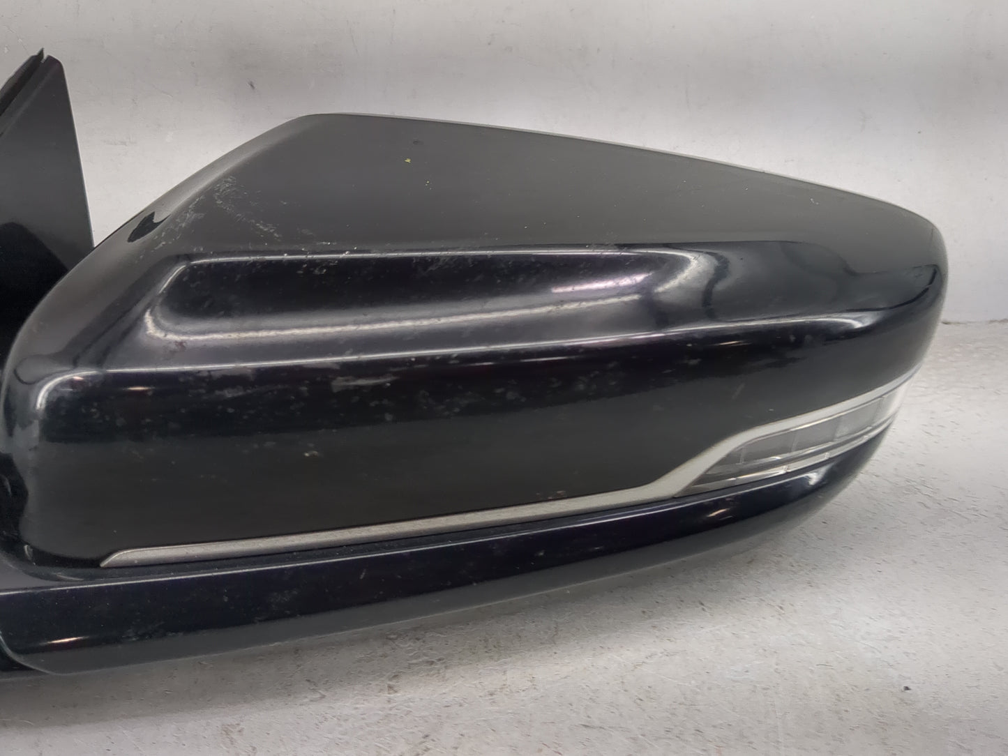2016-2019 Cadillac Cts Driver Side View Mirror - Left Door Mirror OEM Used - Oemusedautoparts1.com