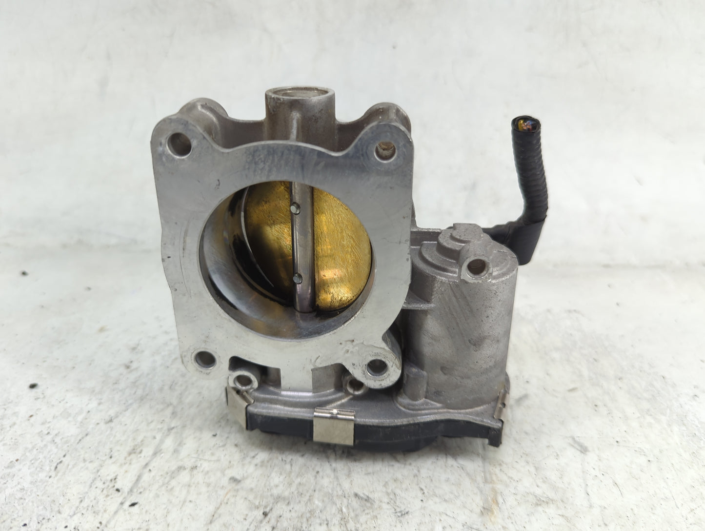 2014-2019 Cadillac Cts Throttle Body P/N:12681472AA Fits Fits 2013 2014 2015 2016 2017 2018 2019 2020 2021 OEM Used Auto Par