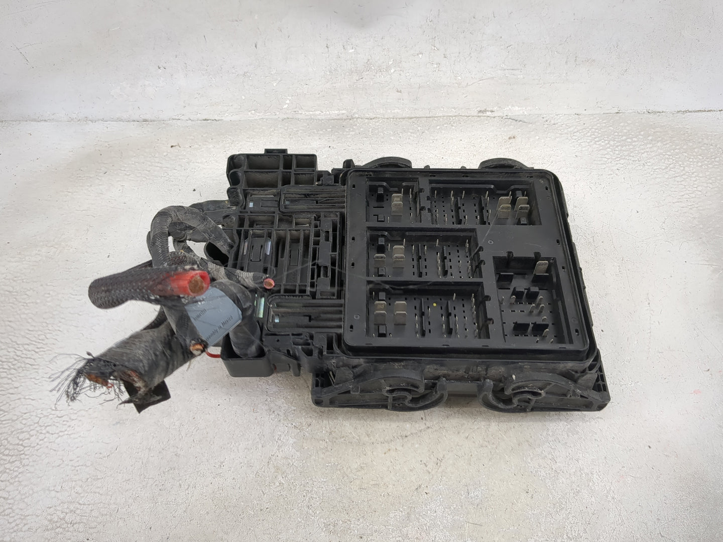 2017-2019 Cadillac Cts Fusebox Fuse Box Panel Relay Module P/N:818041222 Fits Fits 2017 2018 2019 OEM Used Auto Parts - Oemu