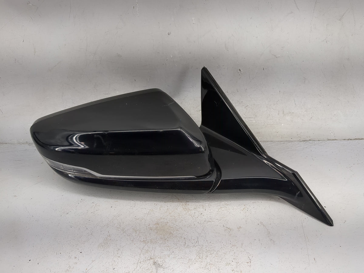 2016-2019 Cadillac Cts Passenger Side View Mirror - Right Door Mirror OEM Used - Oemusedautoparts1.com
