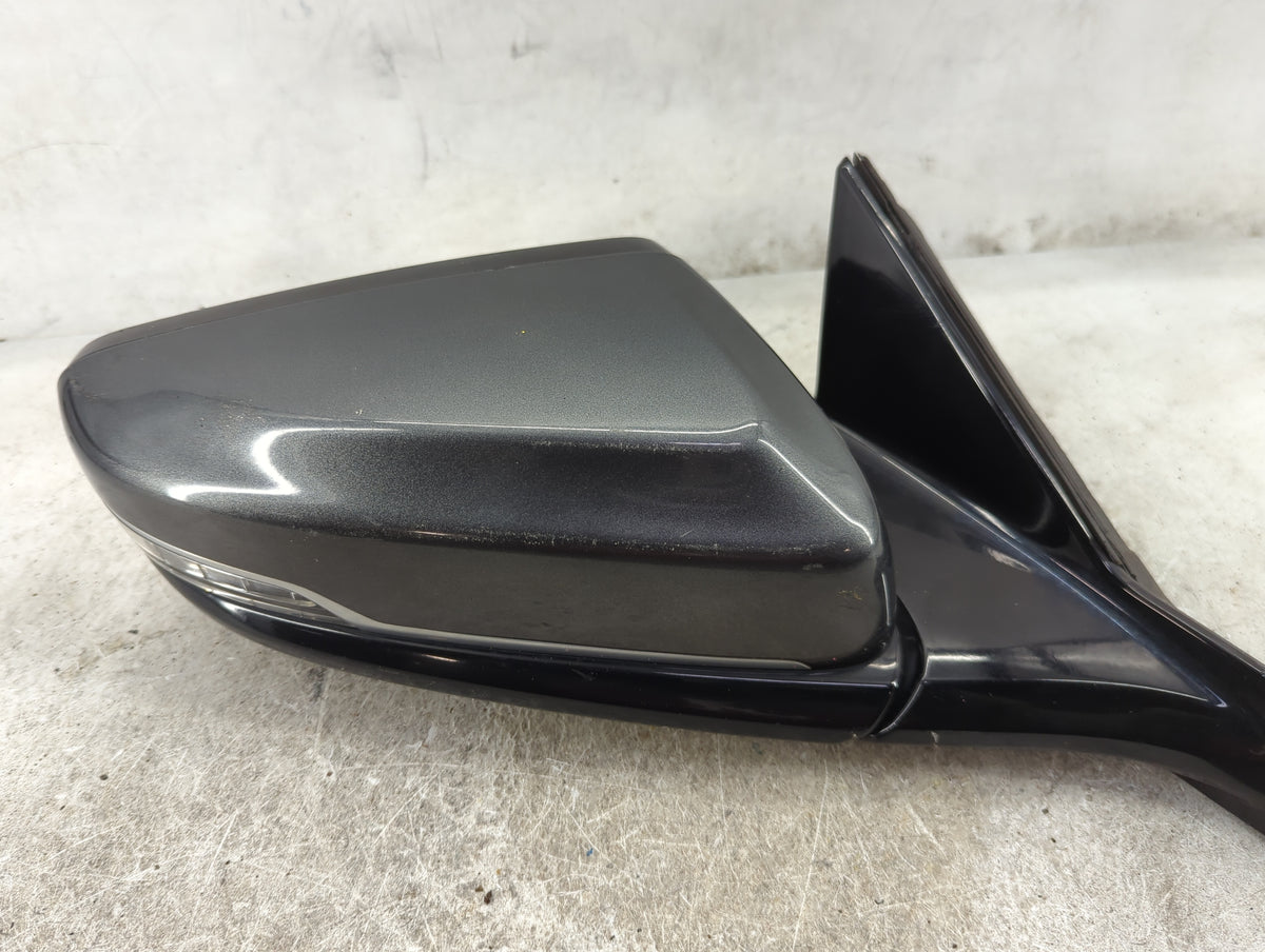 2019 Cadillac Cts Passenger Side View Mirror - Right Door Mirror OEM Used - Oemusedautoparts1.com