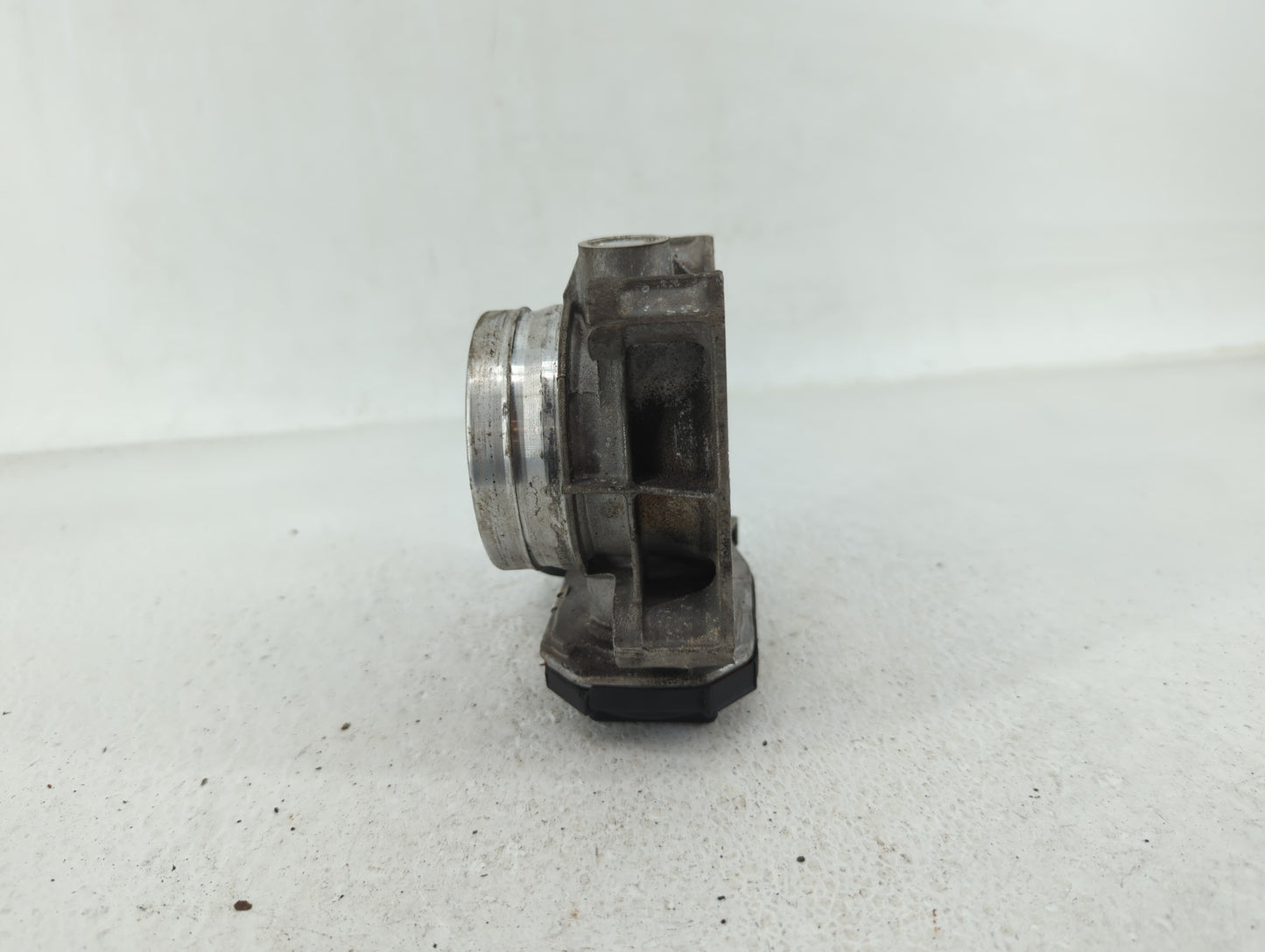 2014-2019 Cadillac Cts Throttle Body P/N:12669071DA 12670837AA, 12681472AA Fits Fits 2013 2014 2015 2016 2017 2018 2019 2020