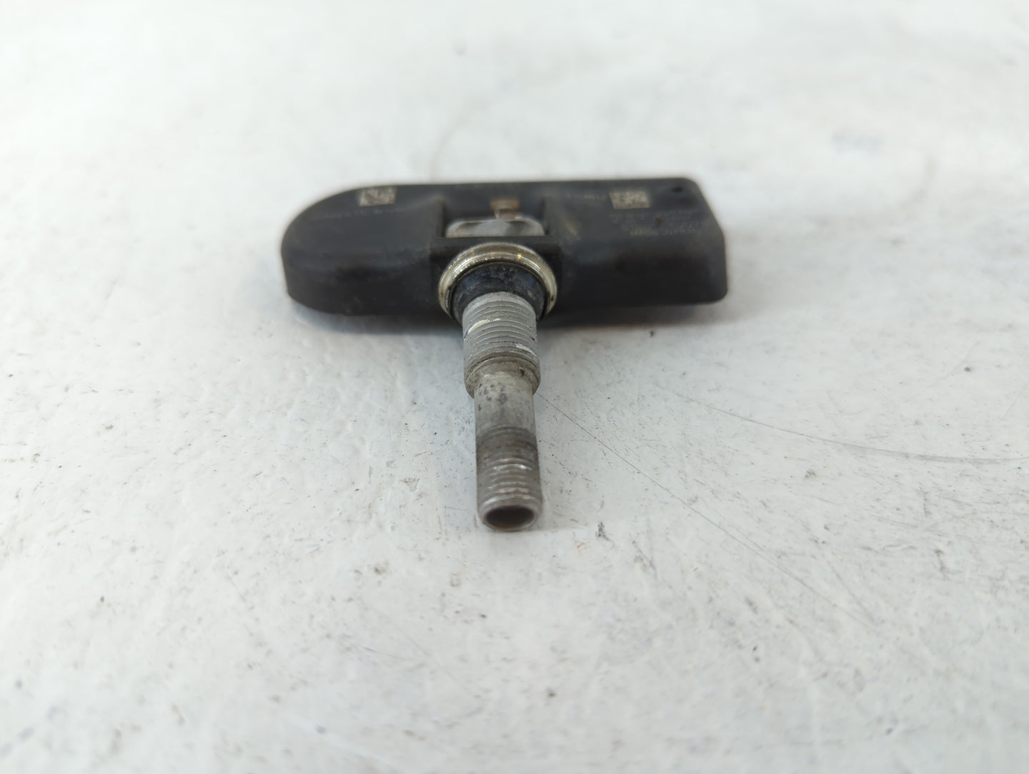 2019 Cadillac Cts Tire Pressure Monitoring System Sensor Tpms - Oemusedautoparts1.com