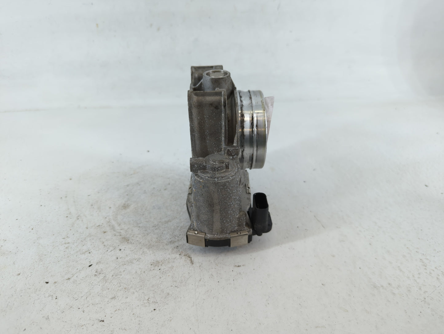 2014-2019 Cadillac Cts Throttle Body P/N:12681472AA Fits Fits 2013 2014 2015 2016 2017 2018 2019 2020 2021 OEM Used Auto Par
