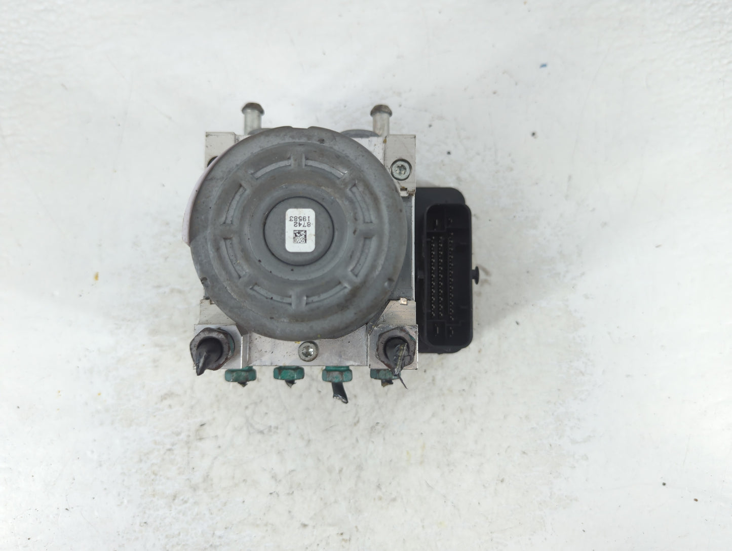 2017-2019 Cadillac Cts ABS Pump Control Module Replacement P/N:84422424 Fits Fits 2017 2018 2019 OEM Used Auto Parts - Oemus