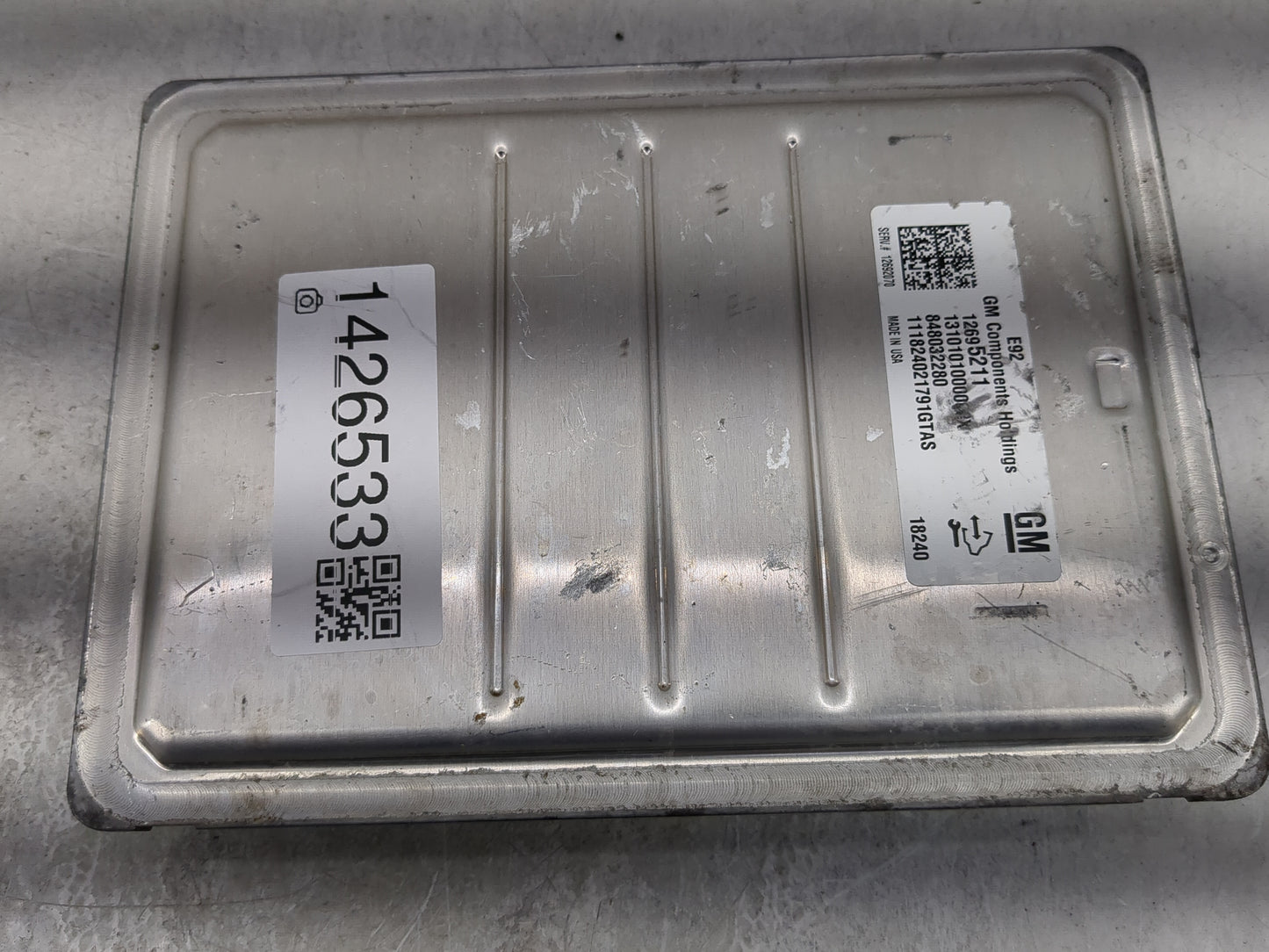 2019-2020 Cadillac Escalade PCM Engine Control Computer ECU ECM PCU OEM P/N:12695211 131010100000 Fits Fits 2018 2019 2020 2