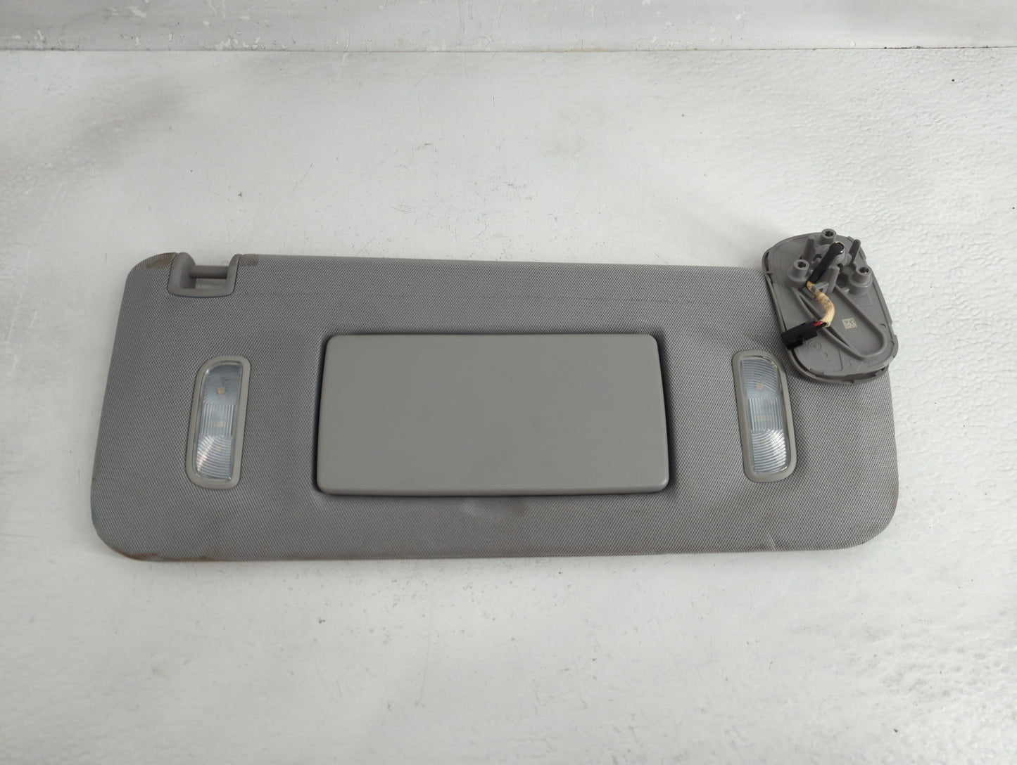 2015-2020 Cadillac Escalade Esv Sun Visor Shade Replacement Passenger Right Mirror Fits Fits 2015 2016 2017 2018 2019 2020 O