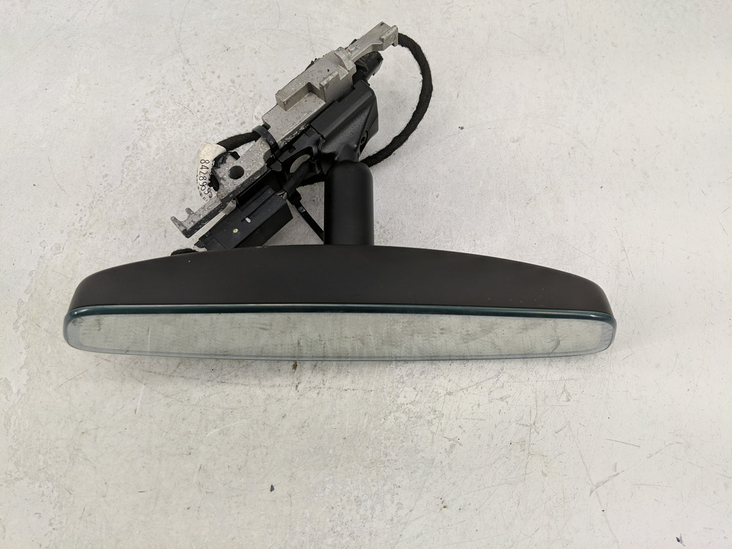 2019-2020 Cadillac Xt4 Interior Rear View Mirror Replacement OEM P/N:13594082 Fits Fits 2017 2018 2019 2020 OEM Used Auto Pa