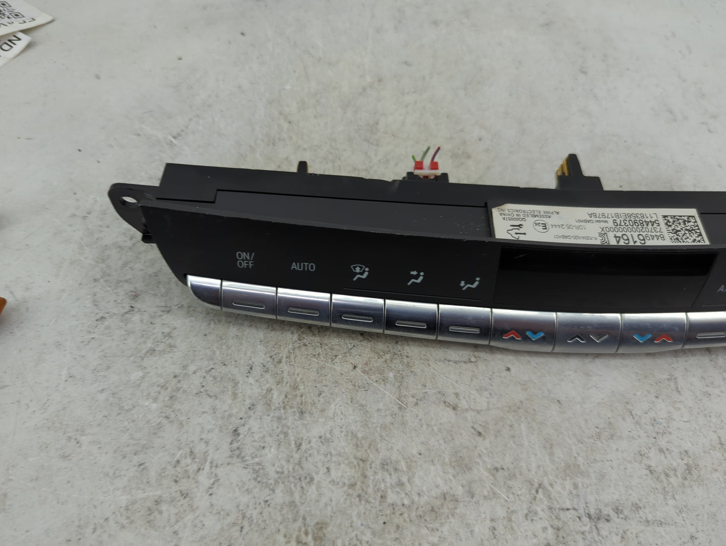 2019-2020 Cadillac Xt4 Climate Control Module Temperature AC/Heater Replacement P/N:84496164 544890379 Fits Fits 2019 2020 O