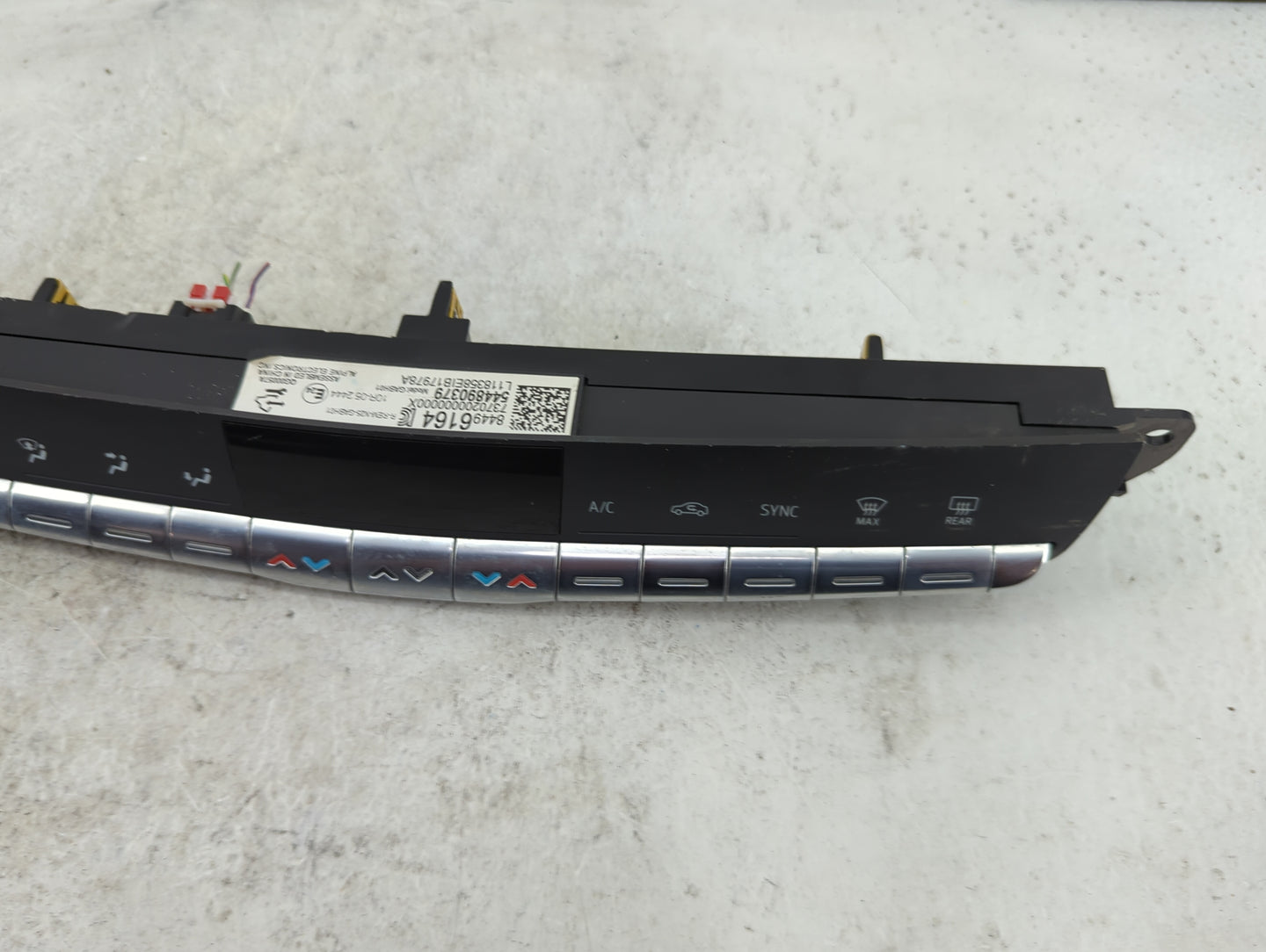 2019-2020 Cadillac Xt4 Climate Control Module Temperature AC/Heater Replacement P/N:84496164 544890379 Fits Fits 2019 2020 O