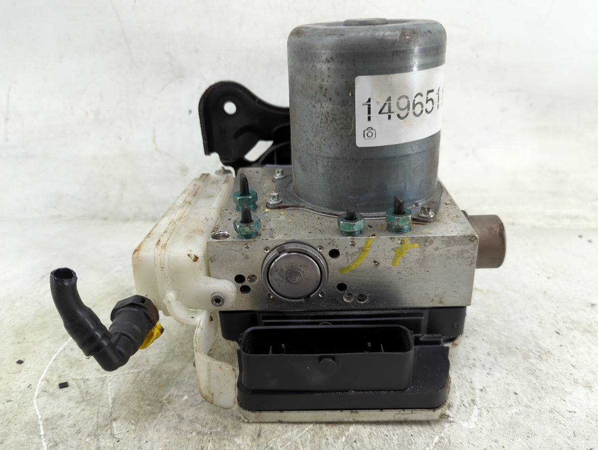 2019 Cadillac Xt4 ABS Pump Control Module Replacement Fits OEM Used Auto Parts - Oemusedautoparts1.com
