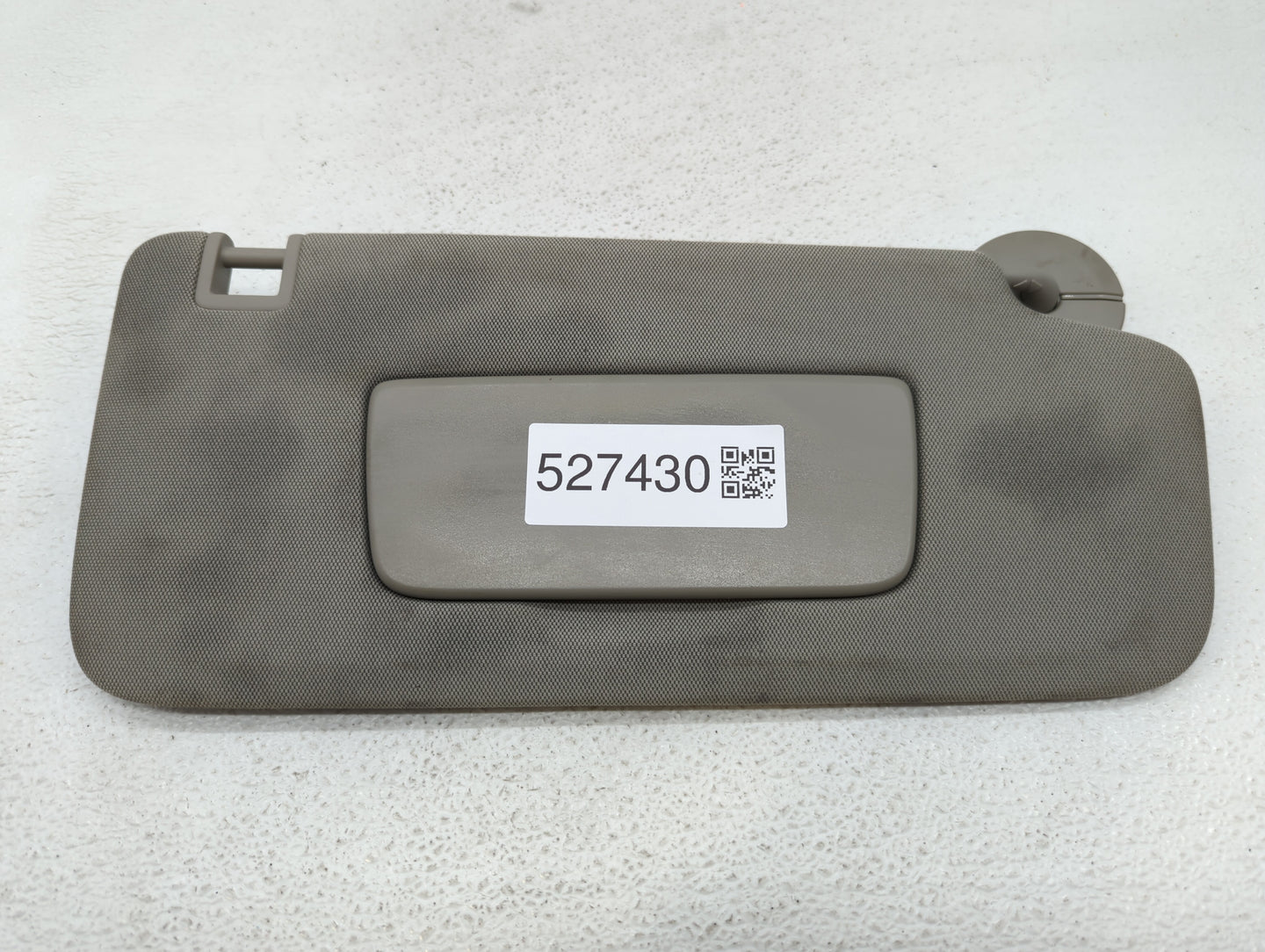 2019-2020 Cadillac Xt4 Sun Visor Shade Replacement Passenger Right Mirror Fits Fits 2019 2020 OEM Used Auto Parts - Oemuseda