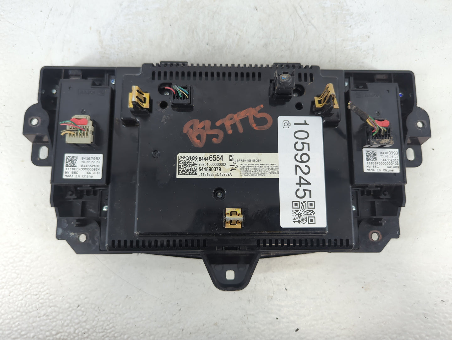 2018-2019 Cadillac Xt5 Radio AM FM Cd Player Receiver Replacement P/N:84446584 Fits Fits 2018 2019 OEM Used Auto Parts - Oem