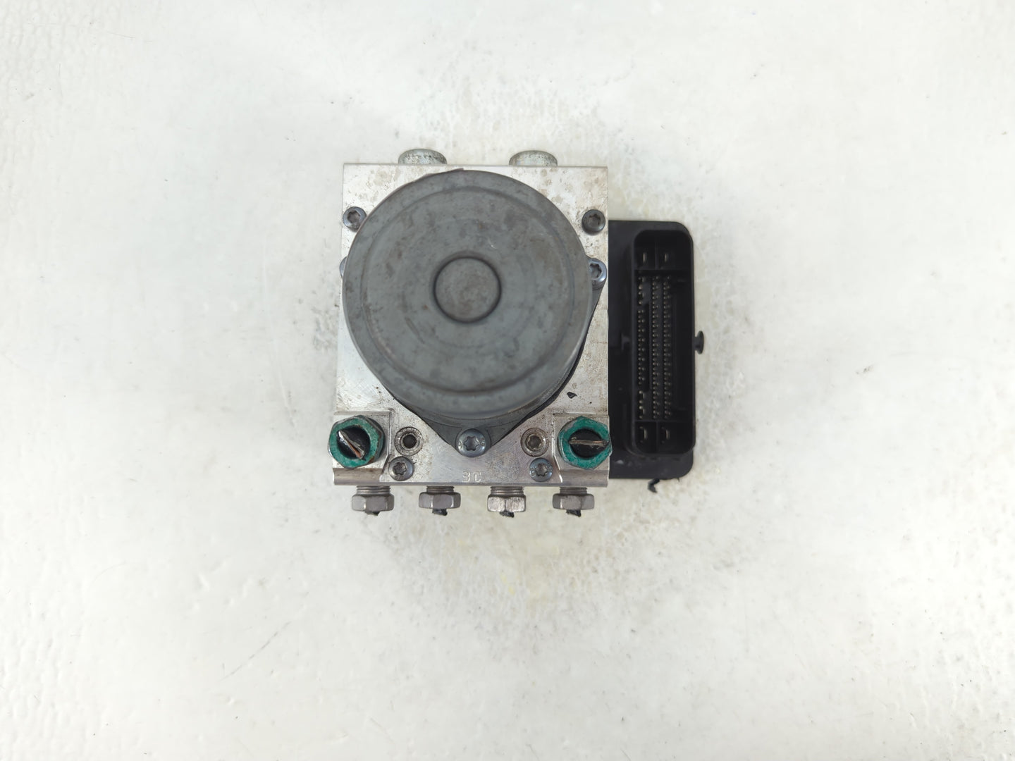 2018-2020 Cadillac Xt5 ABS Pump Control Module Replacement P/N:84503307 Fits Fits 2018 2019 2020 OEM Used Auto Parts - Oemus