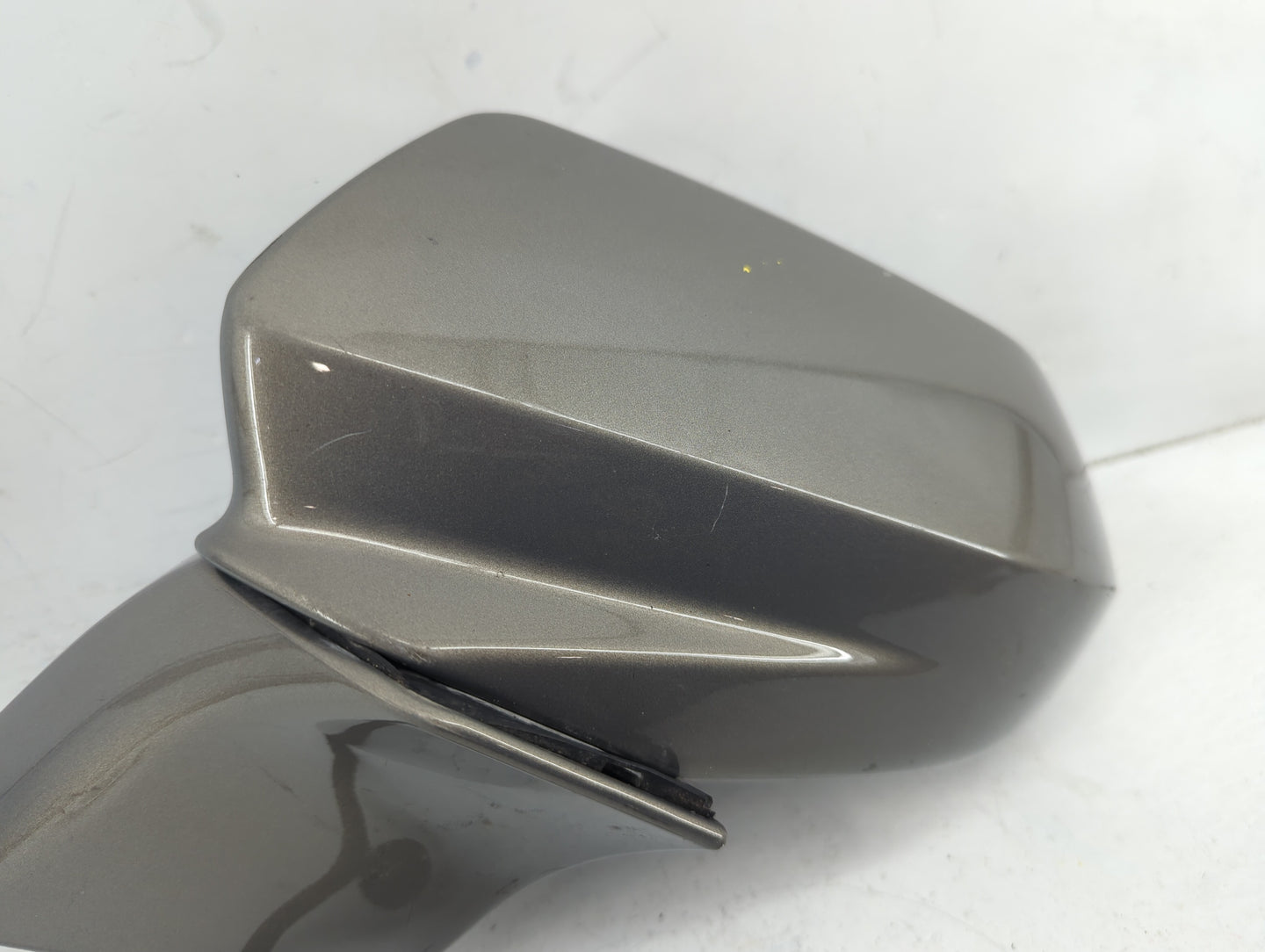 2017-2019 Cadillac Xt5 Driver Side View Mirror - Left Door Mirror OEM Used - Oemusedautoparts1.com