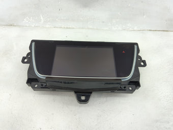 compare product 2019 Cadillac Xt5 Information Display Screen