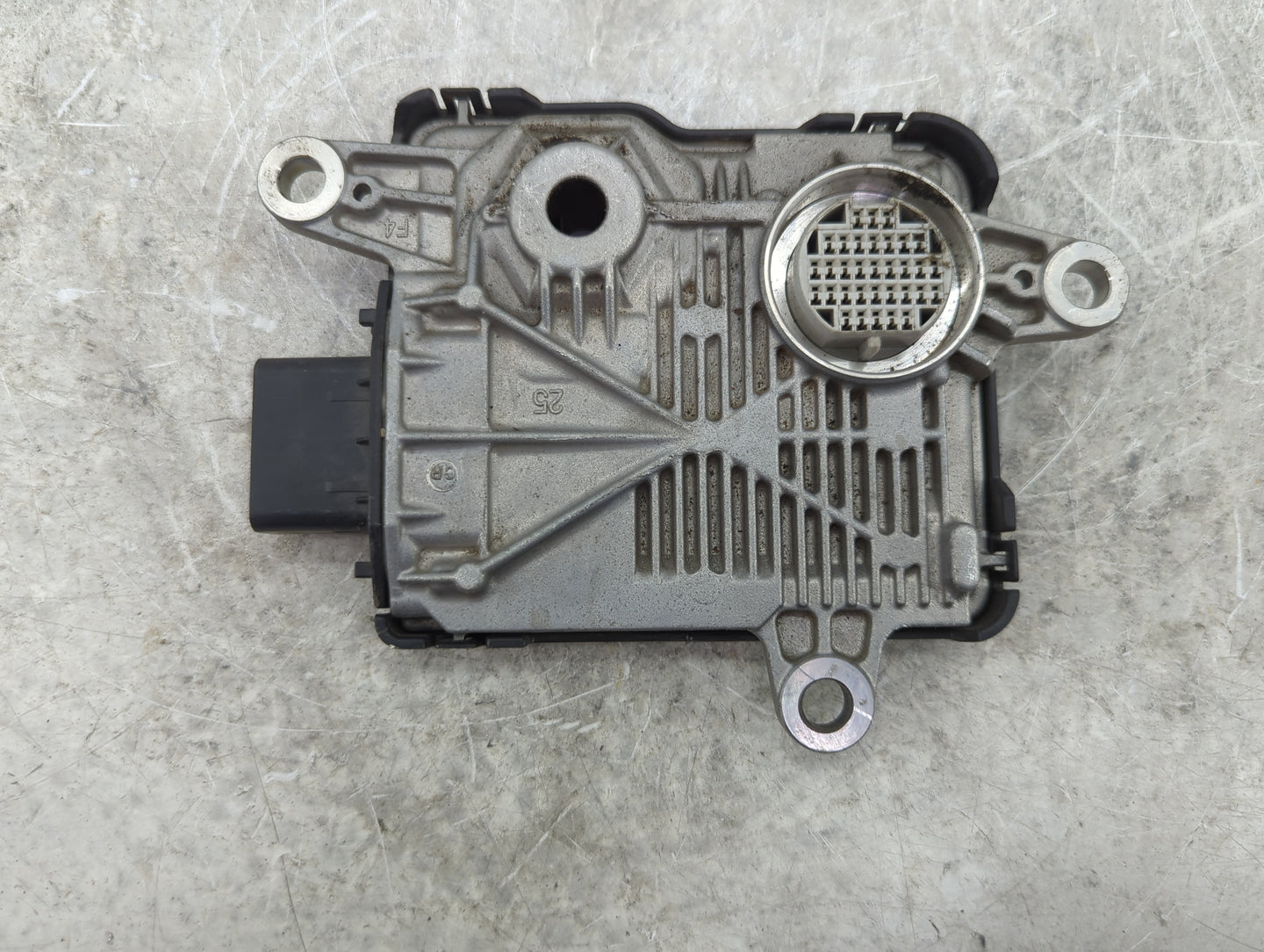 2017-2019 Cadillac Xt5 Transmission Control Module Tcu Tcm - Oemusedautoparts1.com