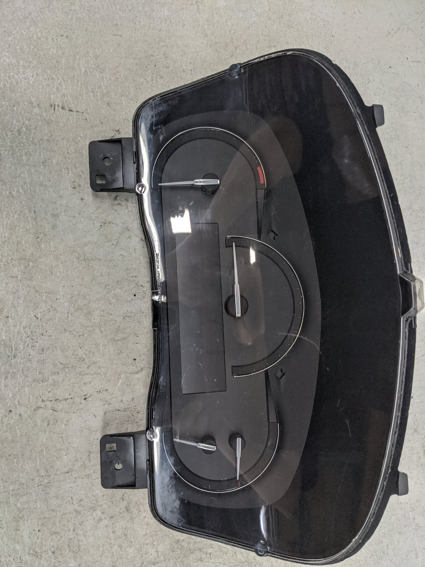 2018-2019 Cadillac Xt5 Instrument Cluster Speedometer Gauges P/N:84586106 28650449, 28436104 Miles:95K Fits Fits 2018 2019 O