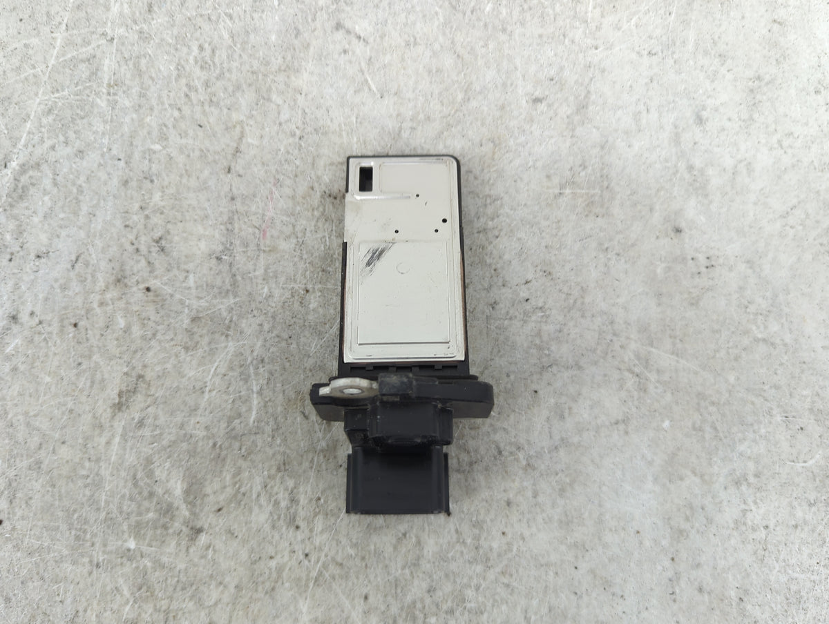 2017-2020 Cadillac Xt5 Mass Air Flow Meter Maf Sensor 1487690 - Oemusedautoparts1.com