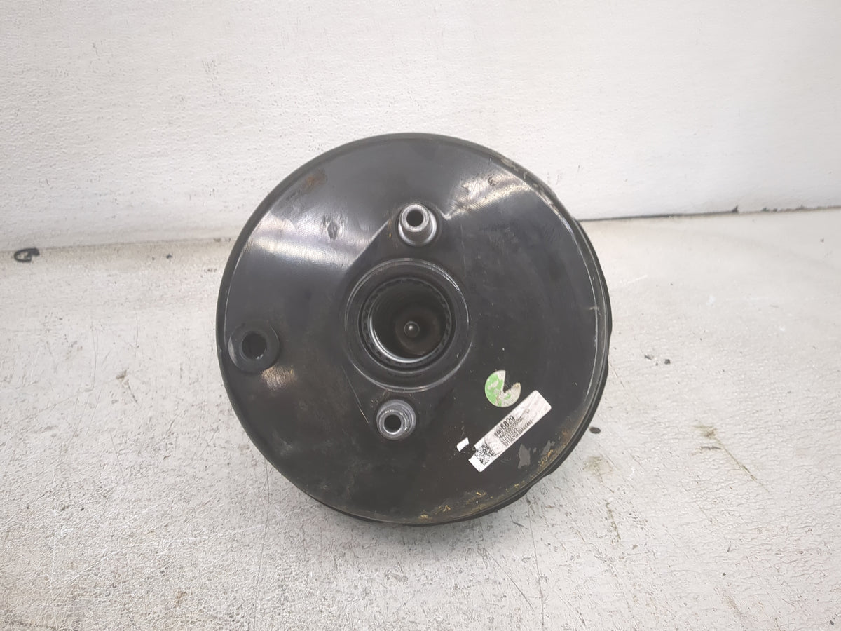 2017-2020 Cadillac Xt5 Power Brake Booster Oem 1500860 - Oemusedautoparts1.com