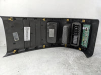 2019 Cadillac Xt5 Climate Control Module Temperature AC/Heater Replacement P/N:84258307 Fits OEM Used Auto Parts - Oemusedau