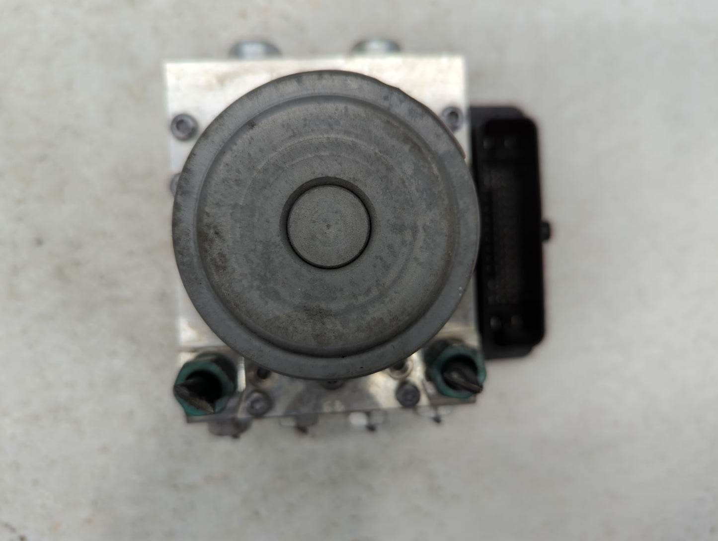 2018-2020 Cadillac Xt5 ABS Pump Control Module Replacement P/N:84503307 Fits Fits 2018 2019 2020 OEM Used Auto Parts - Oemus