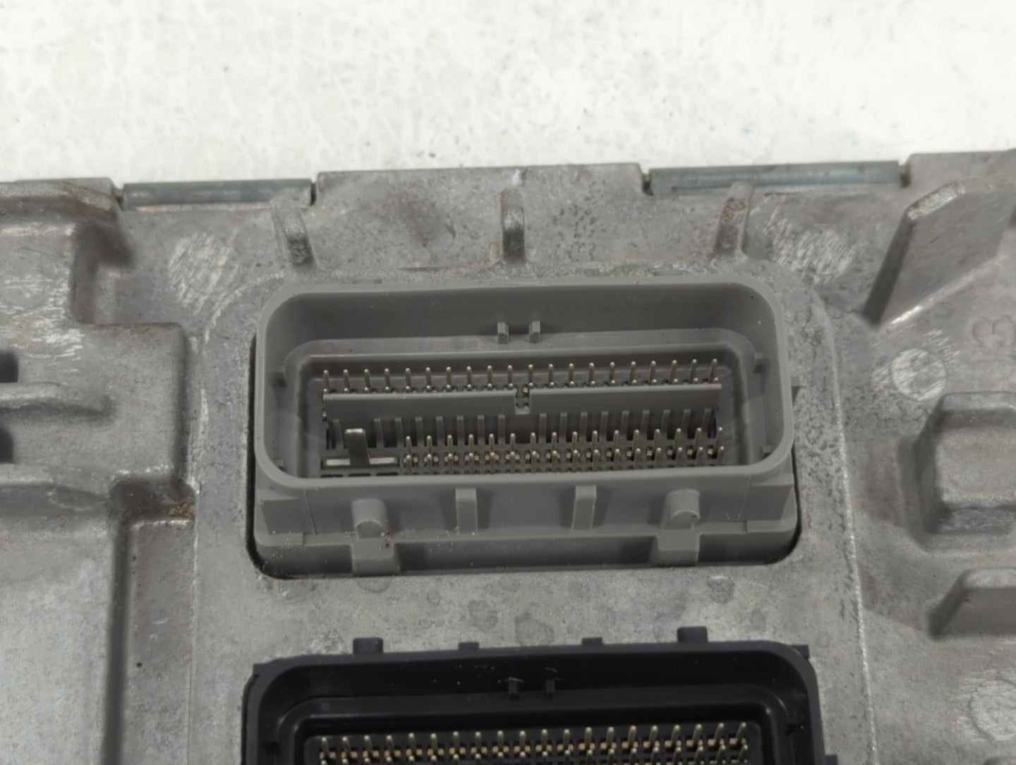 2017-2020 Cadillac Xt5 PCM Engine Control Computer ECU ECM PCU OEM P/N:12697045 Fits Fits 2016 2017 2018 2019 2020 2021 2022