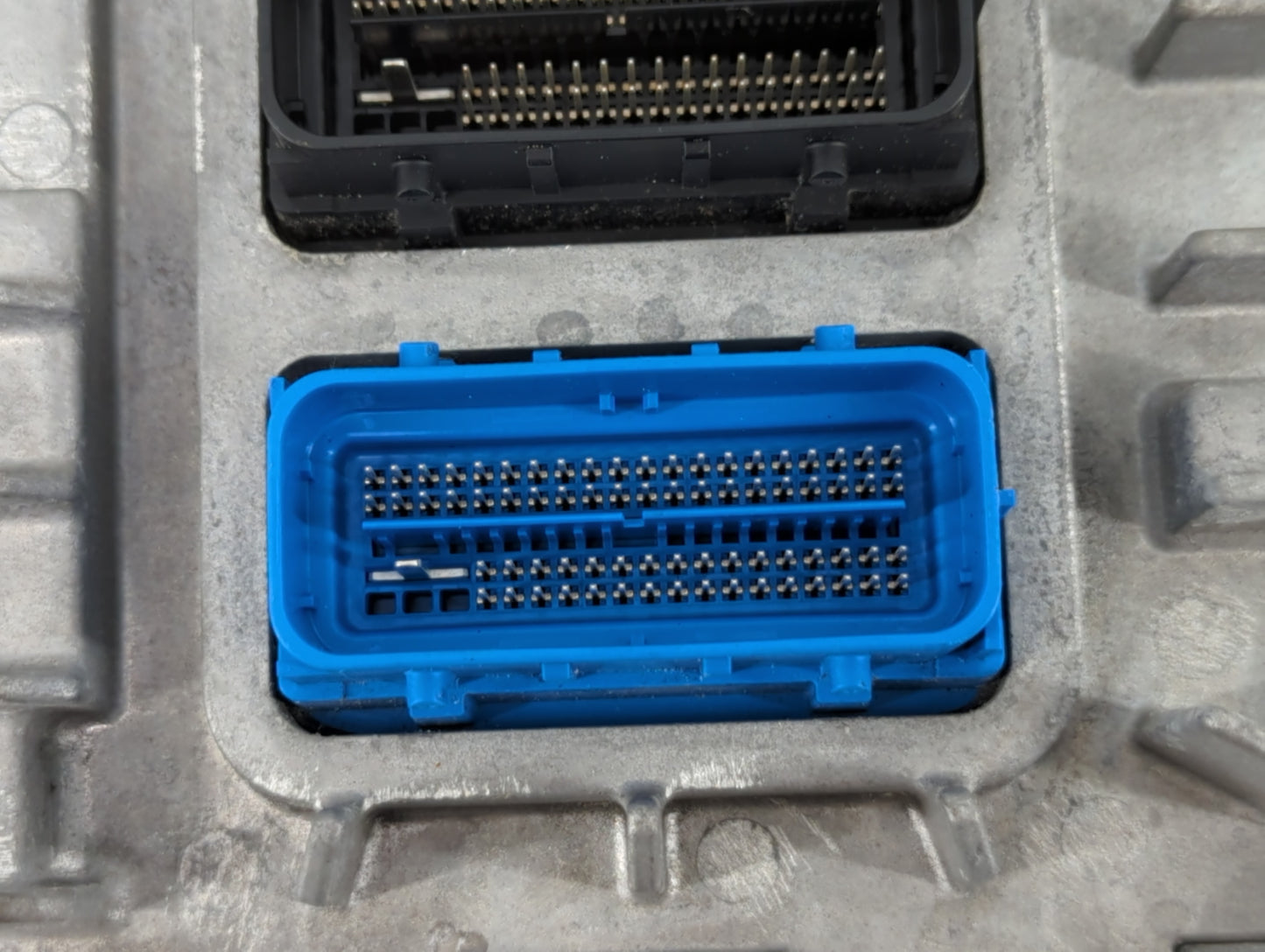 2017-2020 Cadillac Xt5 PCM Engine Control Computer ECU ECM PCU OEM P/N:12697045 Fits Fits 2016 2017 2018 2019 2020 2021 2022