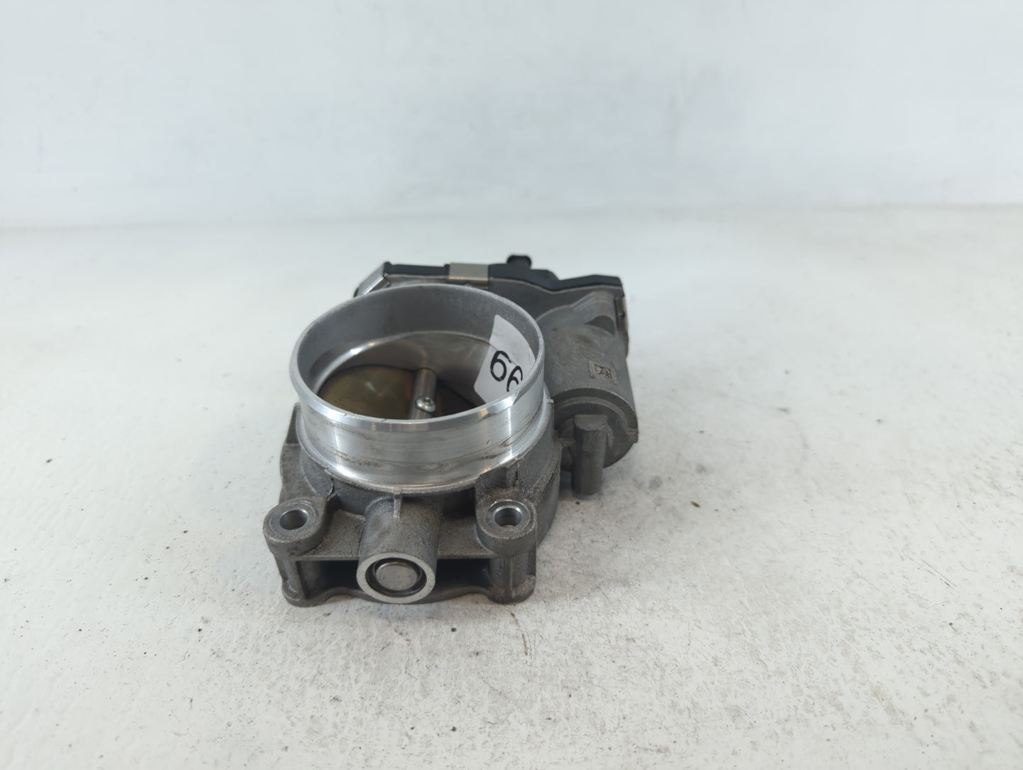 2017-2020 Cadillac Xt5 Throttle Body P/N:F2SG6333B03731AA 12671014 Fits Fits 2016 2017 2018 2019 2020 2021 2022 OEM Used Aut