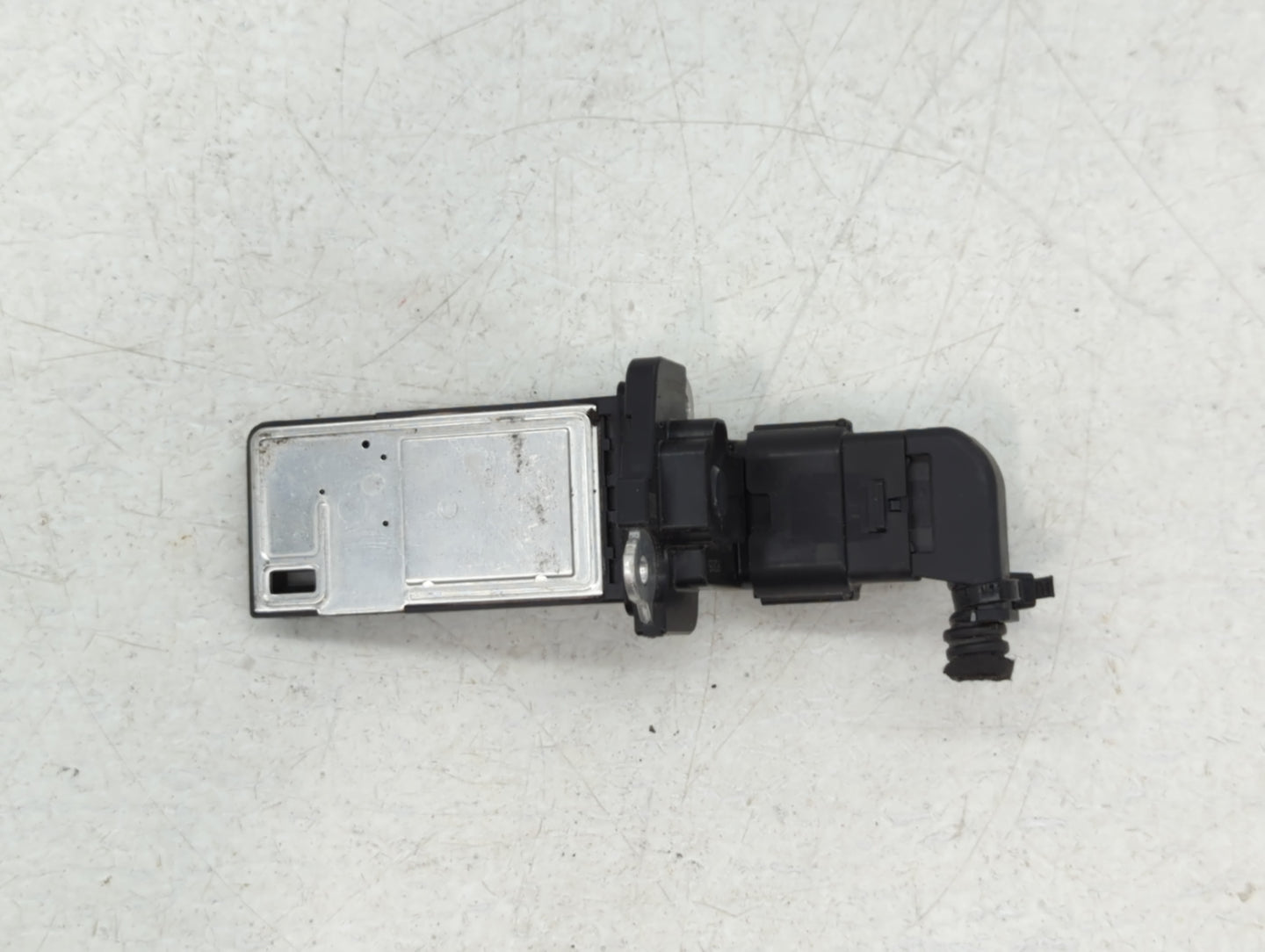 2017-2020 Cadillac Xt5 Mass Air Flow Meter Maf - Oemusedautoparts1.com