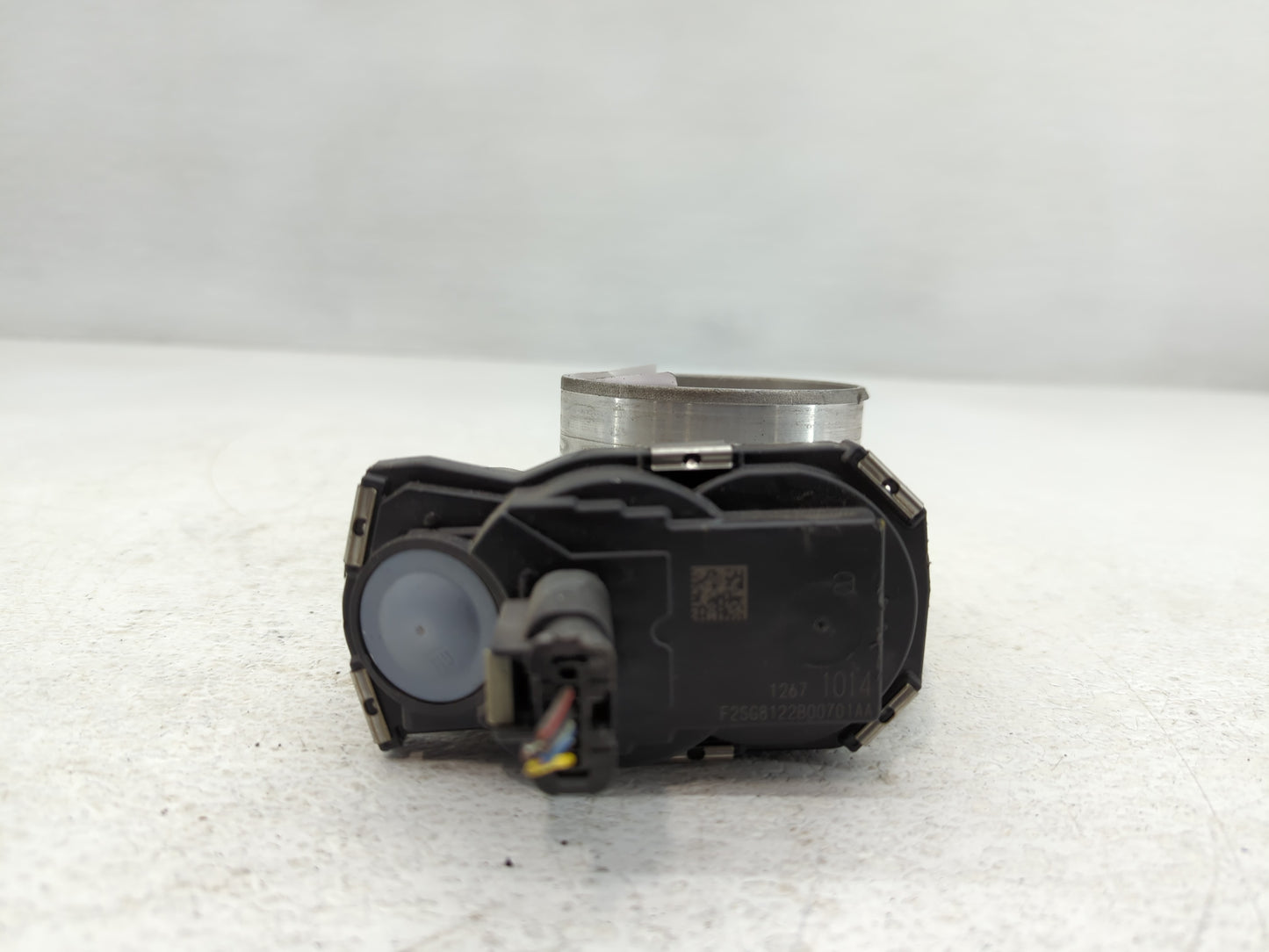 2017-2020 Cadillac Xt5 Throttle Body P/N:12671014 Fits Fits 2016 2017 2018 2019 2020 2021 2022 OEM Used Auto Parts - Oemused
