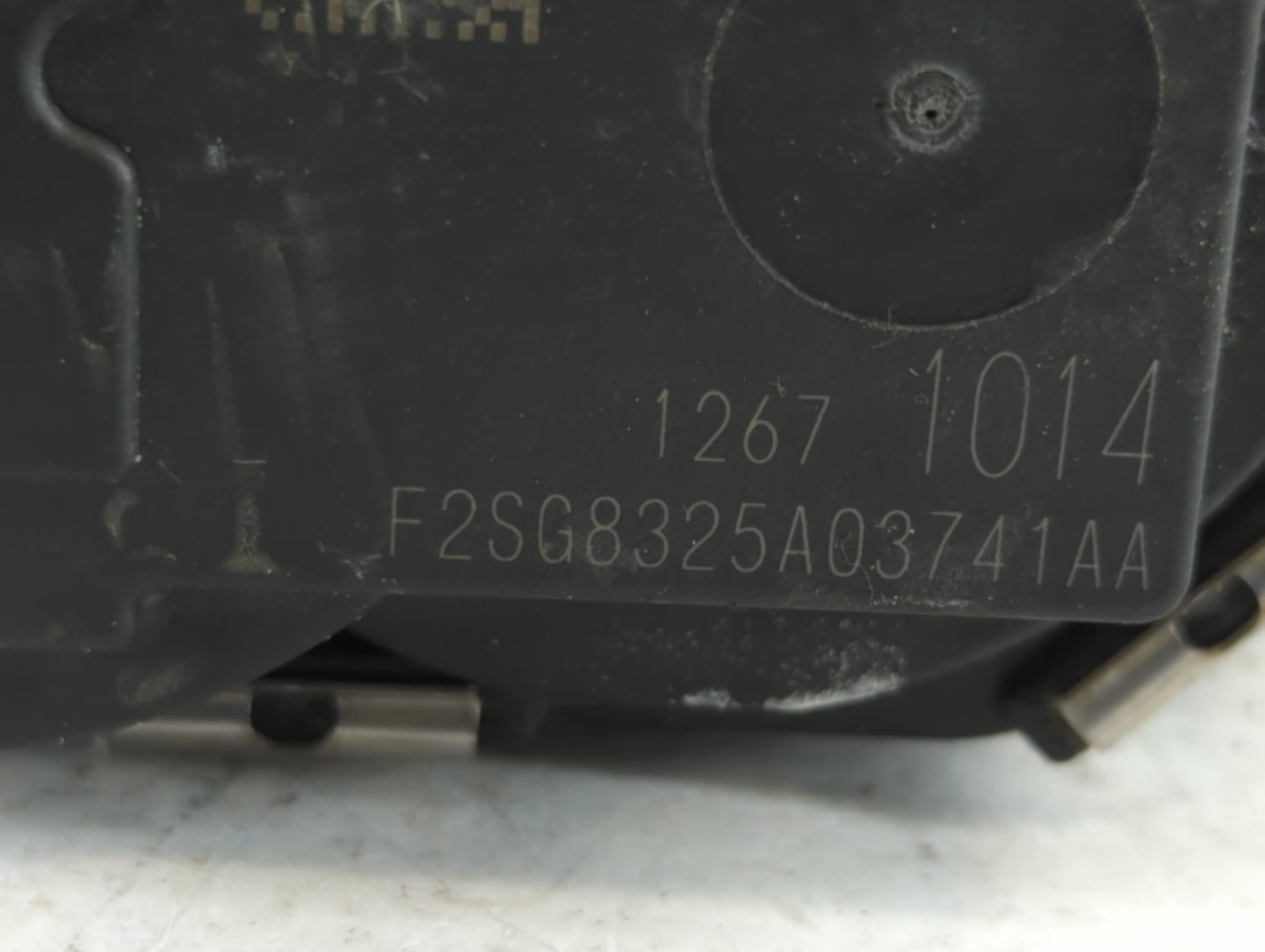 2017-2020 Cadillac Xt5 Throttle Body P/N:12671014 Fits Fits 2016 2017 2018 2019 2020 2021 2022 OEM Used Auto Parts - Oemused