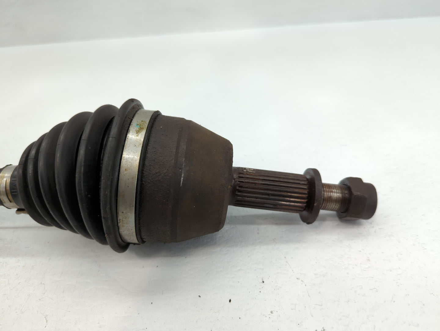 2017-2019 Cadillac Xt5 Axle Shaft Rear Passenger Cv C/v - Oemusedautoparts1.com
