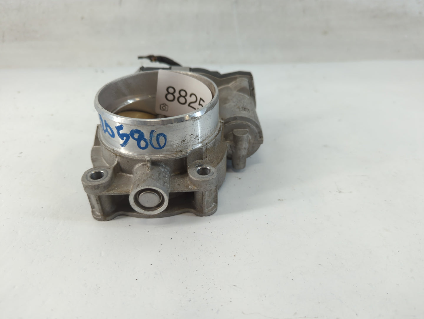 2017-2020 Cadillac Xt5 Throttle Body P/N:12671014 Fits Fits 2016 2017 2018 2019 2020 2021 2022 OEM Used Auto Parts - Oemused
