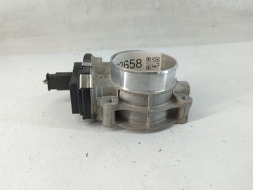 2017-2020 Cadillac Xt5 Throttle Body P/N:12671014 Fits Fits 2016 2017 2018 2019 2020 2021 2022 OEM Used Auto Parts