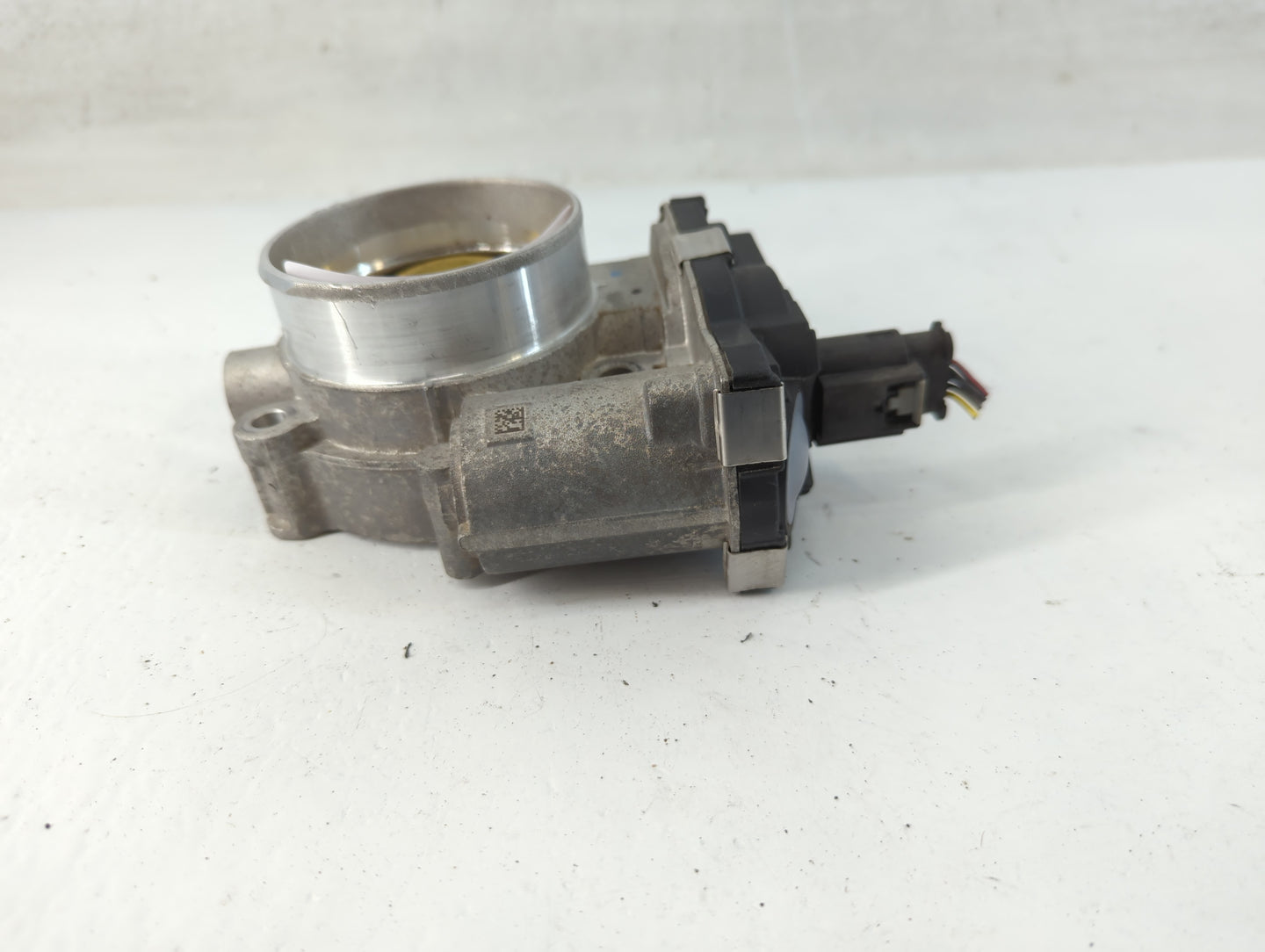 2017-2020 Cadillac Xt5 Throttle Body P/N:12671014 Fits Fits 2016 2017 2018 2019 2020 2021 2022 OEM Used Auto Parts - Oemused