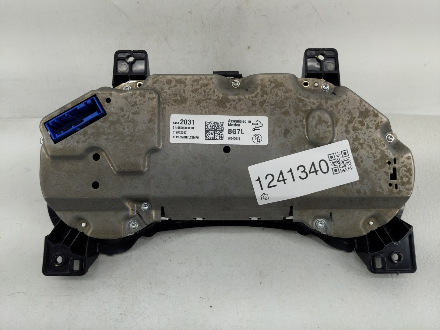 2019 Cadillac Xts Instrument Cluster Speedometer Gauges P/N:28640015 812812097, 84512031 Fits OEM Used Auto Parts - Oemuseda