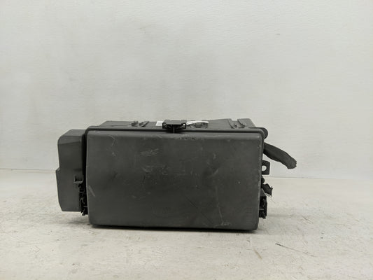 2019 Cadillac Xts Fusebox Fuse Box Panel Relay Module Fits OEM Used Auto Parts - Oemusedautoparts1.com