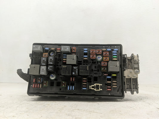 2019 Cadillac Xts Fusebox Fuse Box Panel Relay Module Fits OEM Used Auto Parts