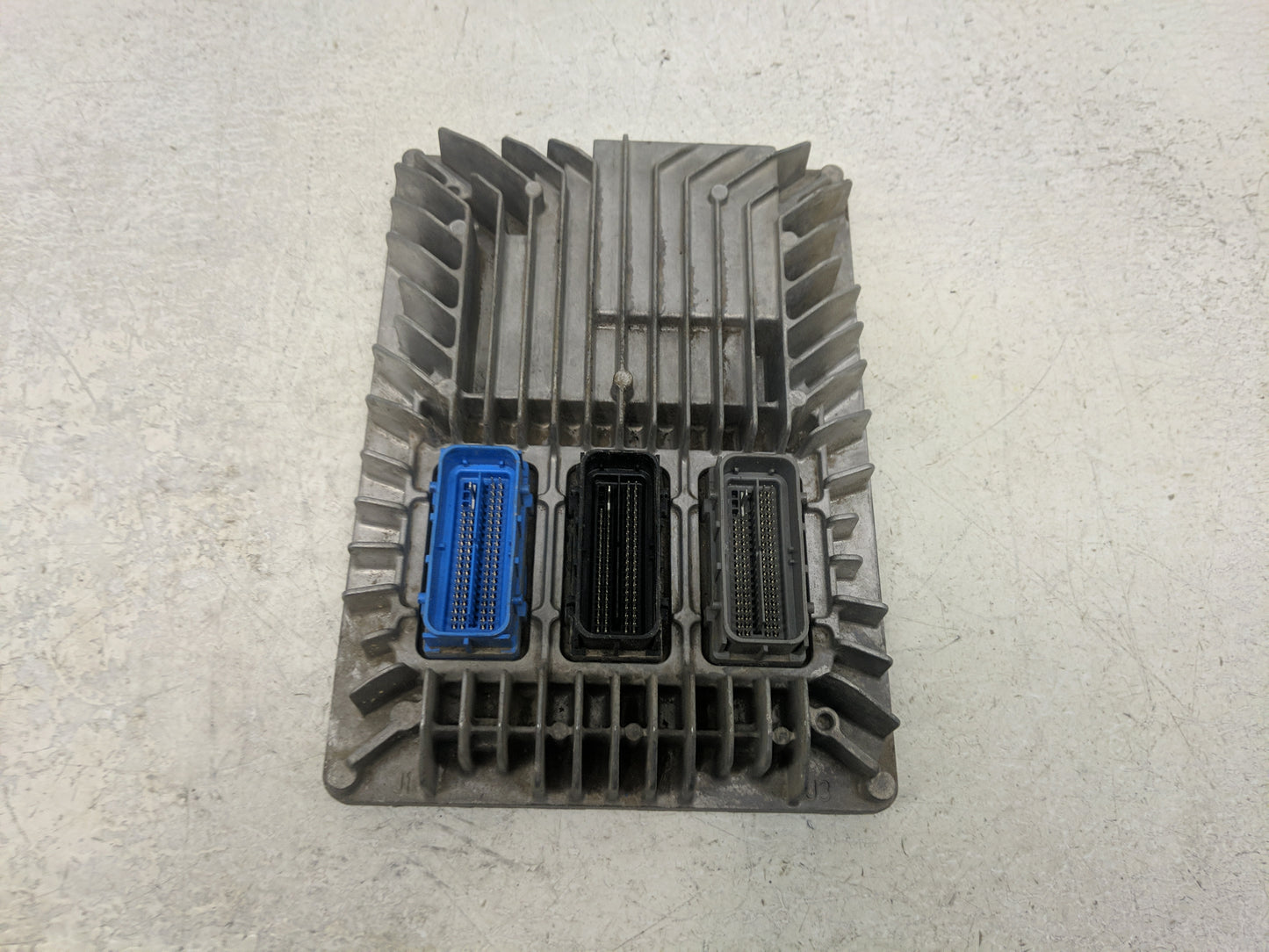 2017-2019 Cadillac Xts PCM Engine Control Computer ECU ECM PCU OEM P/N:12694743 Fits Fits 2017 2018 2019 2020 OEM Used Auto 