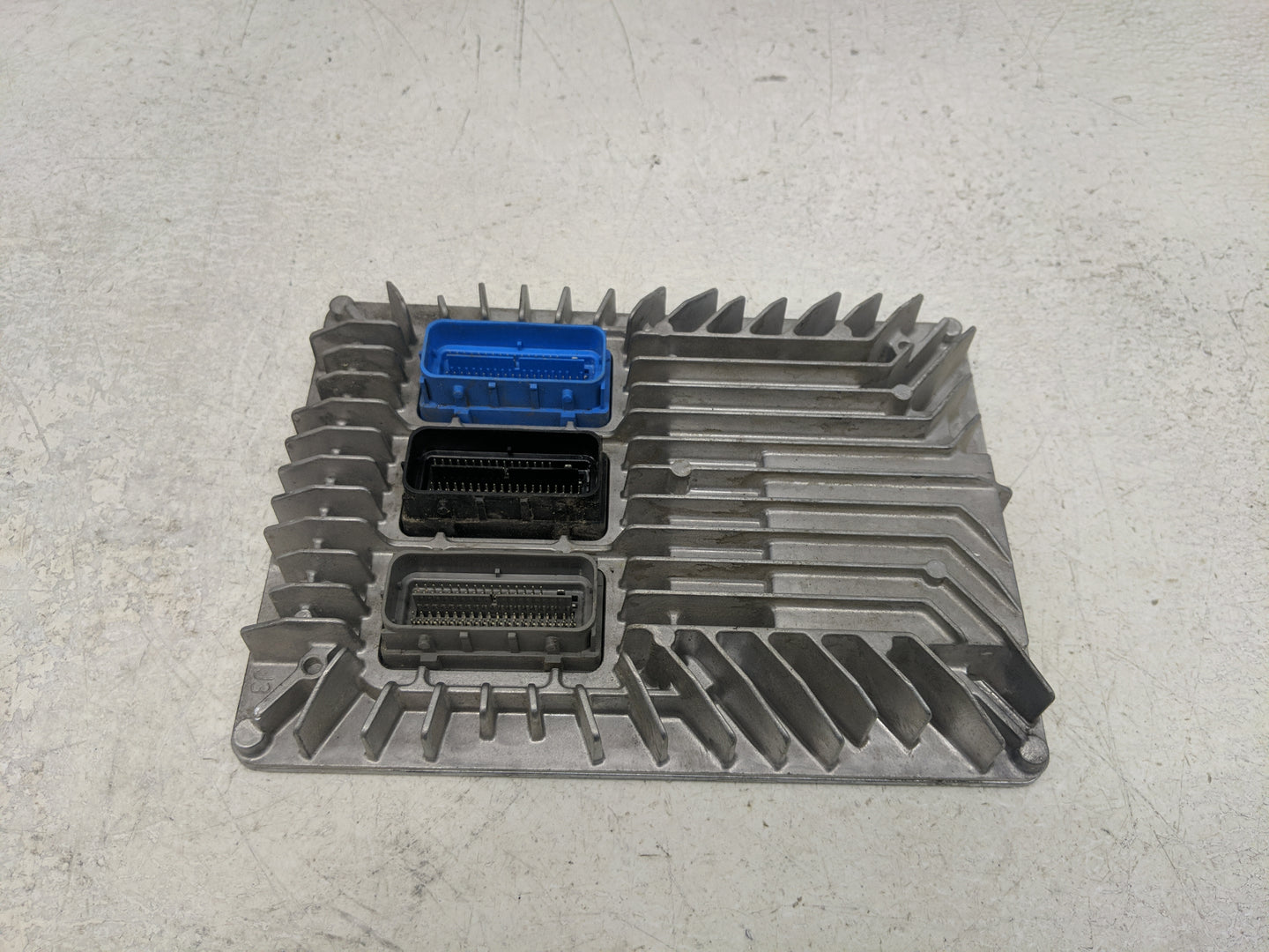 2017-2019 Cadillac Xts PCM Engine Control Computer ECU ECM PCU OEM P/N:12685918 12694743 Fits Fits 2017 2018 2019 2020 OEM U