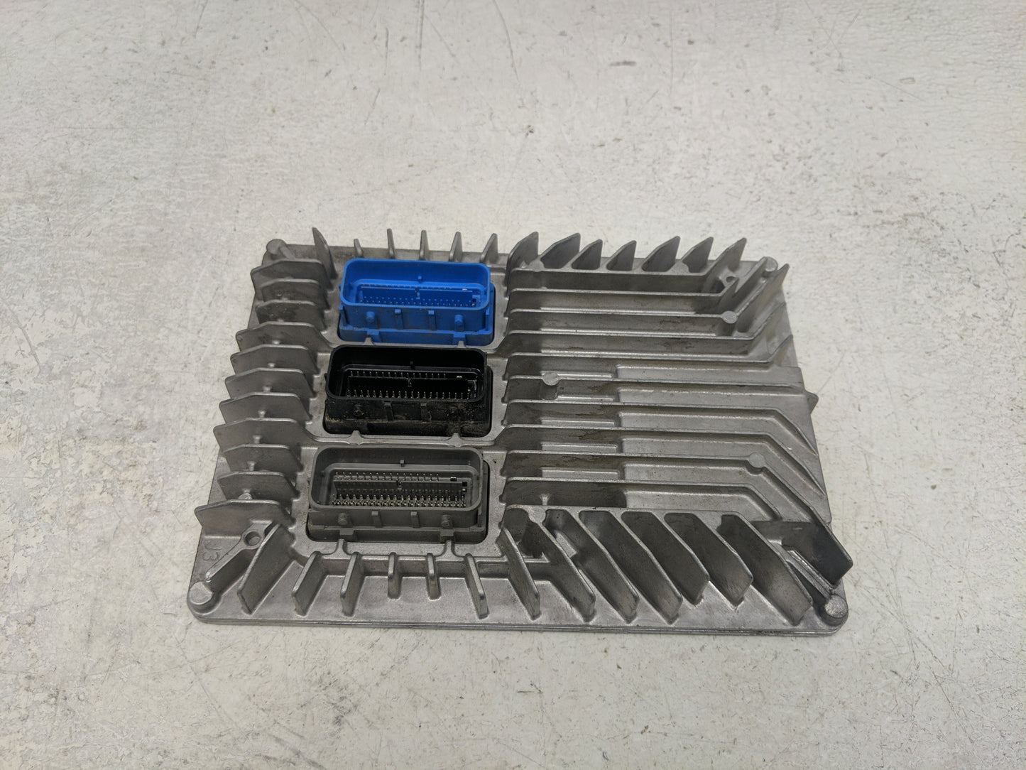 2017-2019 Cadillac Xts PCM Engine Control Computer ECU ECM PCU OEM P/N:12685918 12694743 Fits Fits 2017 2018 2019 2020 OEM U