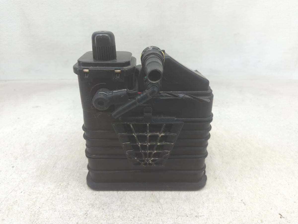 2019 Cadillac Xts Fuel Vapor Charcoal Canister - Oemusedautoparts1.com